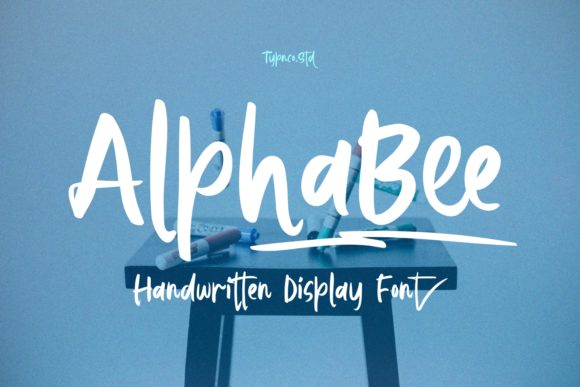 AlphaBee: A Sweet, Spontaneous Font for Creative Branding